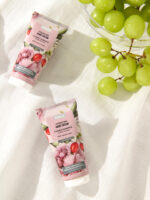 Cremă hidratantă pentru mâini Flower Romance cu bujor și măceșe – BIOBAZA - imagine 2