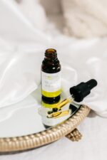 Ulei de măceșe pentru față – IMMORTELLA - imagine 3